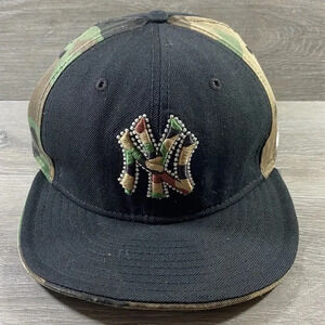 MLB New York Yankees New Era 59fifty Fitted Hat Sz 8 Camo/Black